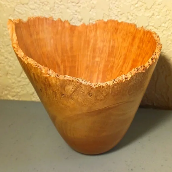 Box Elder Wood Bowl Hand Carved One-of-a-kind #eshopchicago Wooden Turned Art - Picture 1 of 7